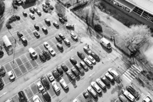 Online Used Car Retailers vs Local Forecourts: Which Should You Buy From?